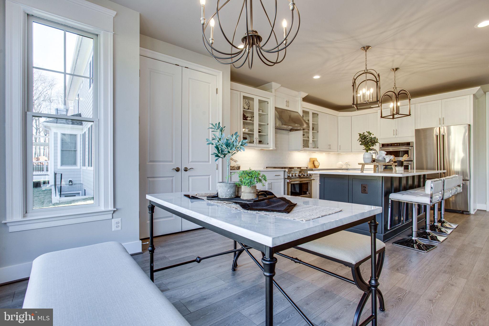 214 Locust Street Southwest Vienna, VA 22180 - Photo 23 of 41