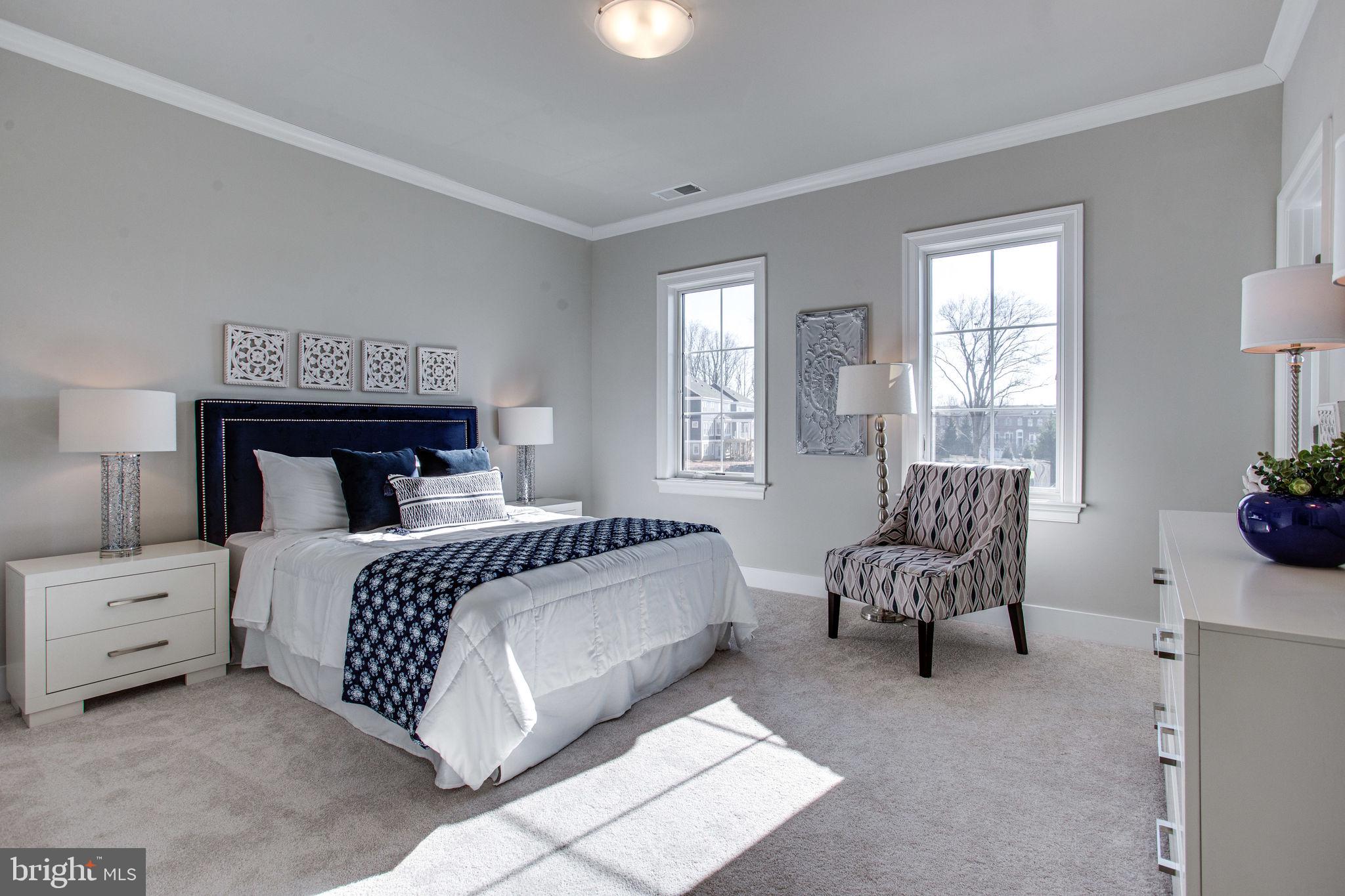 214 Locust Street Southwest Vienna, VA 22180 - Photo 27 of 41