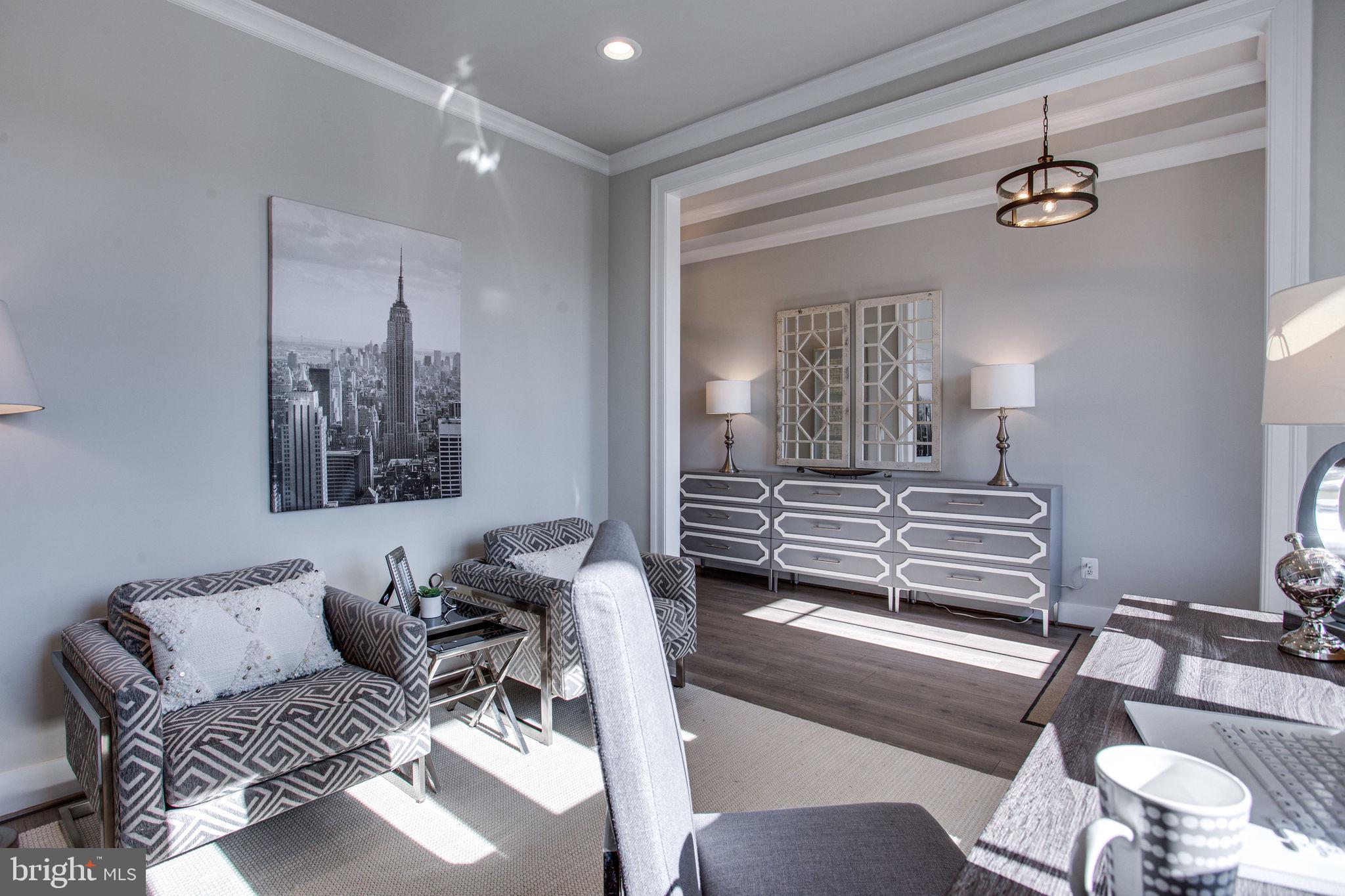 214 Locust Street Southwest Vienna, VA 22180 - Photo 9 of 41 MOVE-IN NOW!