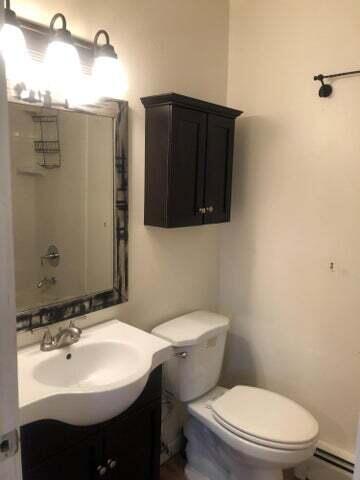 1335 West Main Street, Unit 4 Lake Geneva, WI 53147 - Photo 8 of 10 1335 Main Bathroom