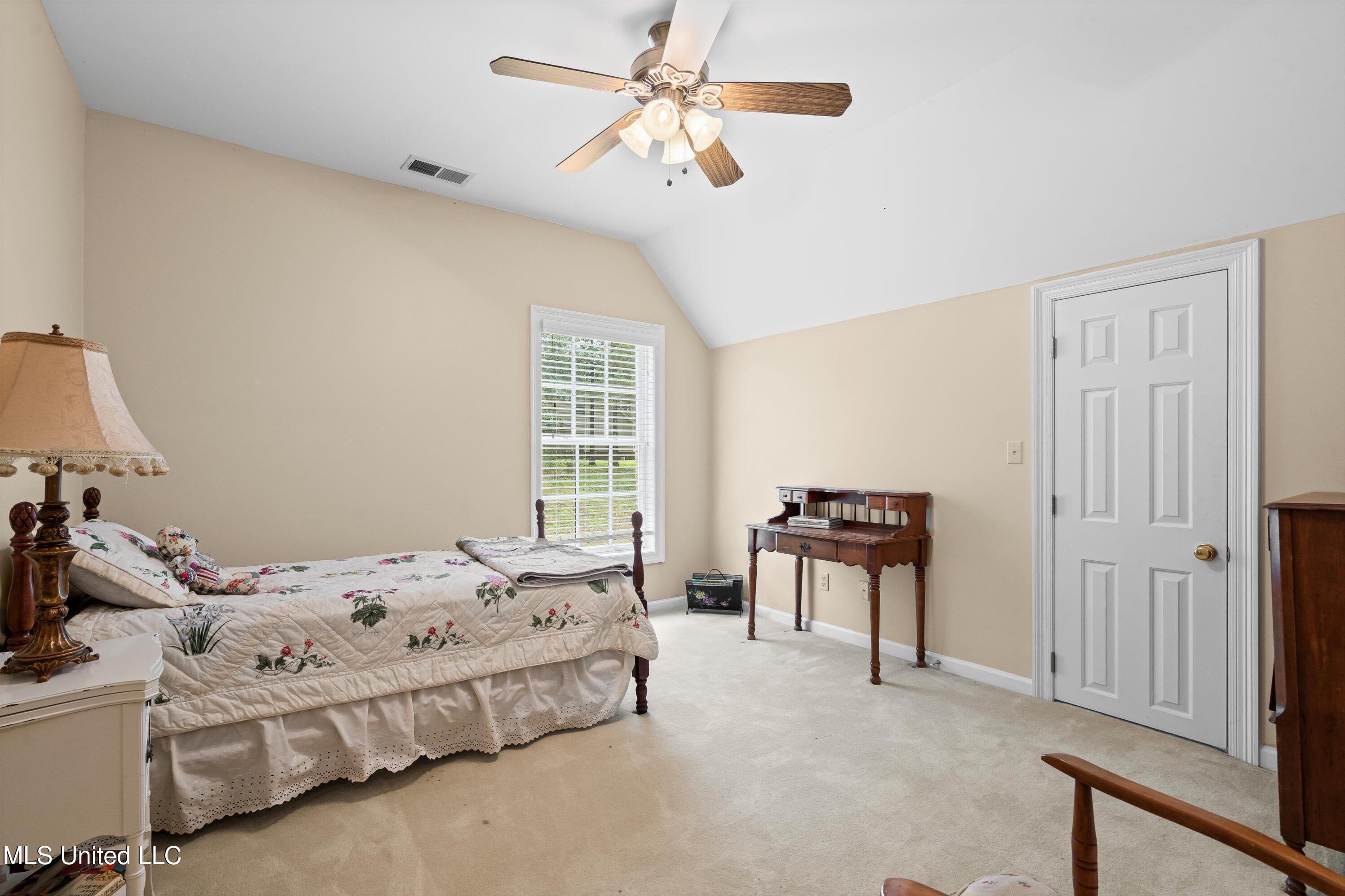 193 Crockett Loop Hernando, MS 38632 - Photo 37 of 64 37-Bedroom 4