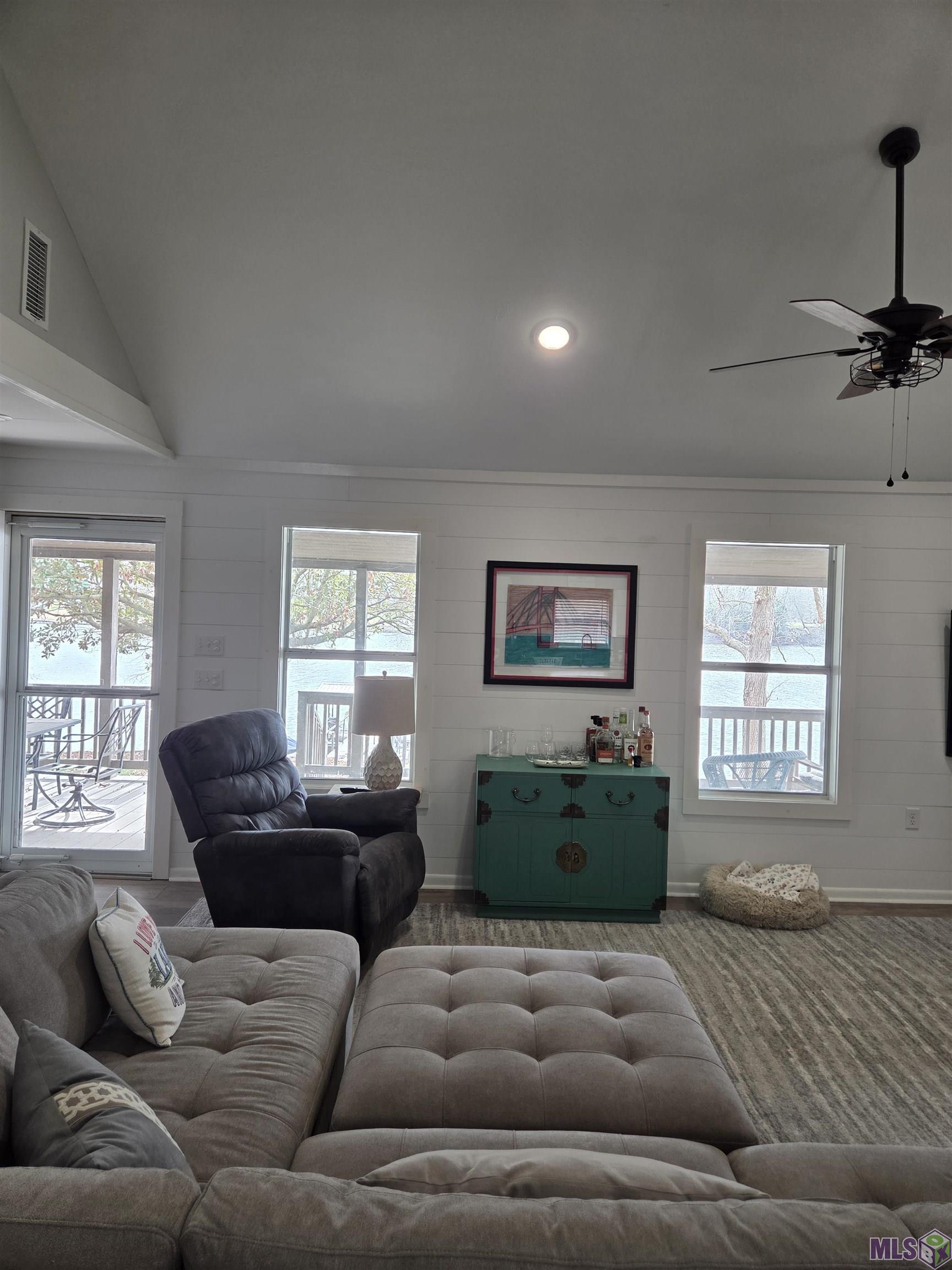 3587 Parhams Road Jonesville, LA 71343 - Photo 8 of 32