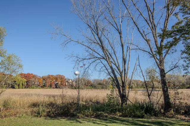 $625,000 | 248 Meadowood Lane, Vadnais Heights, MN 55127