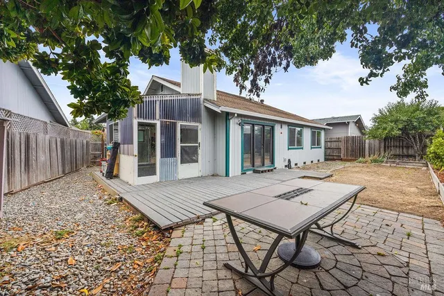 $710,000 | 1374 Gaspar Court, Rohnert Park, CA 94928