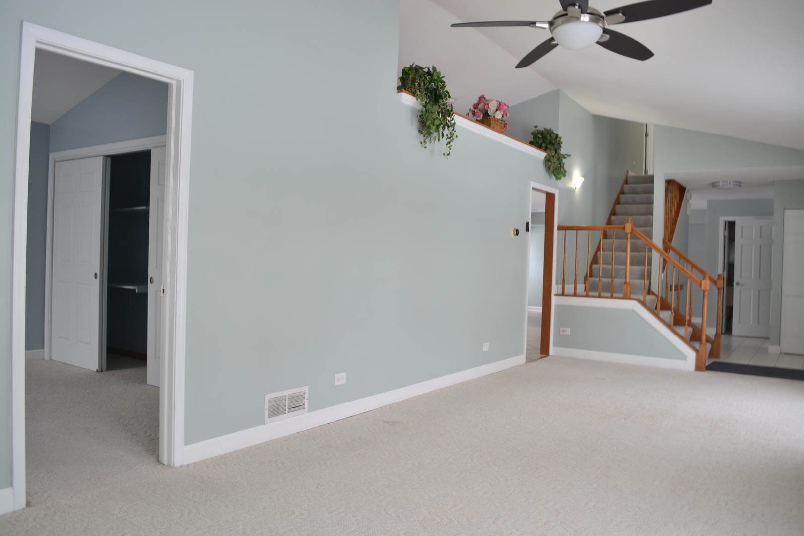 1203 Timber Drive Elk Grove Village, IL 60007 - Photo 3 of 32 a view of an empty room with a window