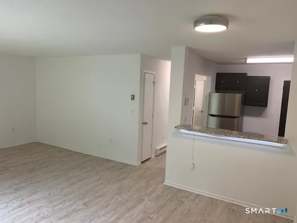$1,875 | 3 Wellington Drive, Unit 3, Farmington, CT 06032