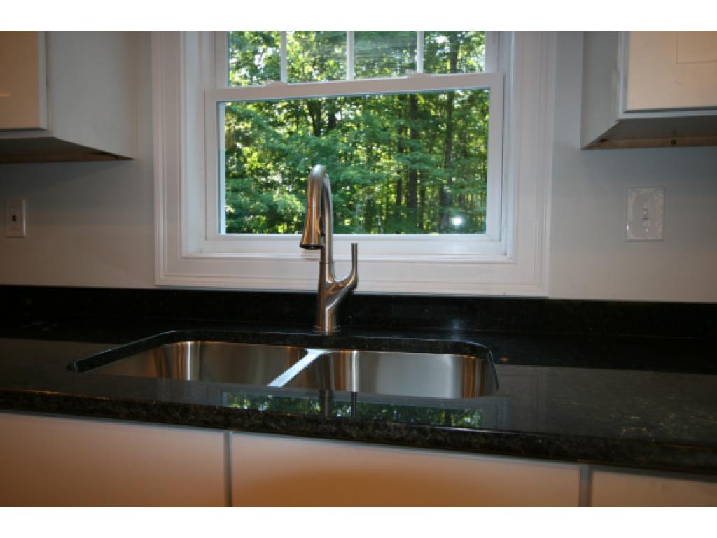 24 Thompson Hill Road Berwick, ME 03901 - Photo 8 of 33 Gallery Image 8