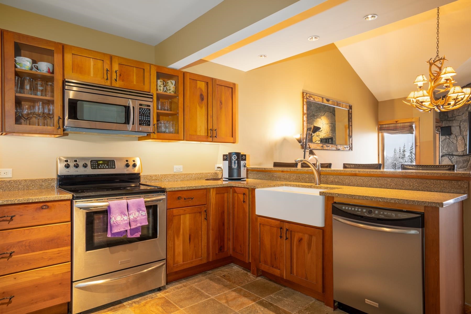 776 Stratton Mountain Road, Unit 1302 Stratton, VT 05155 - Photo 4 of 26