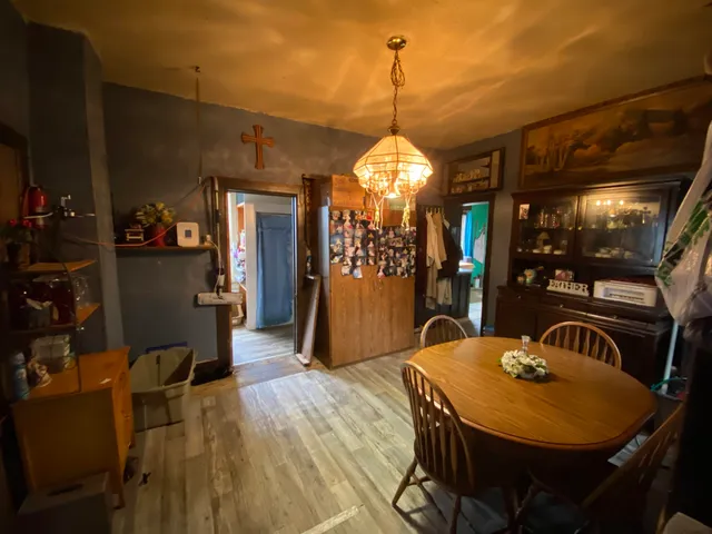 $34,900 | 712 7th Avenue, Menominee, MI 49858