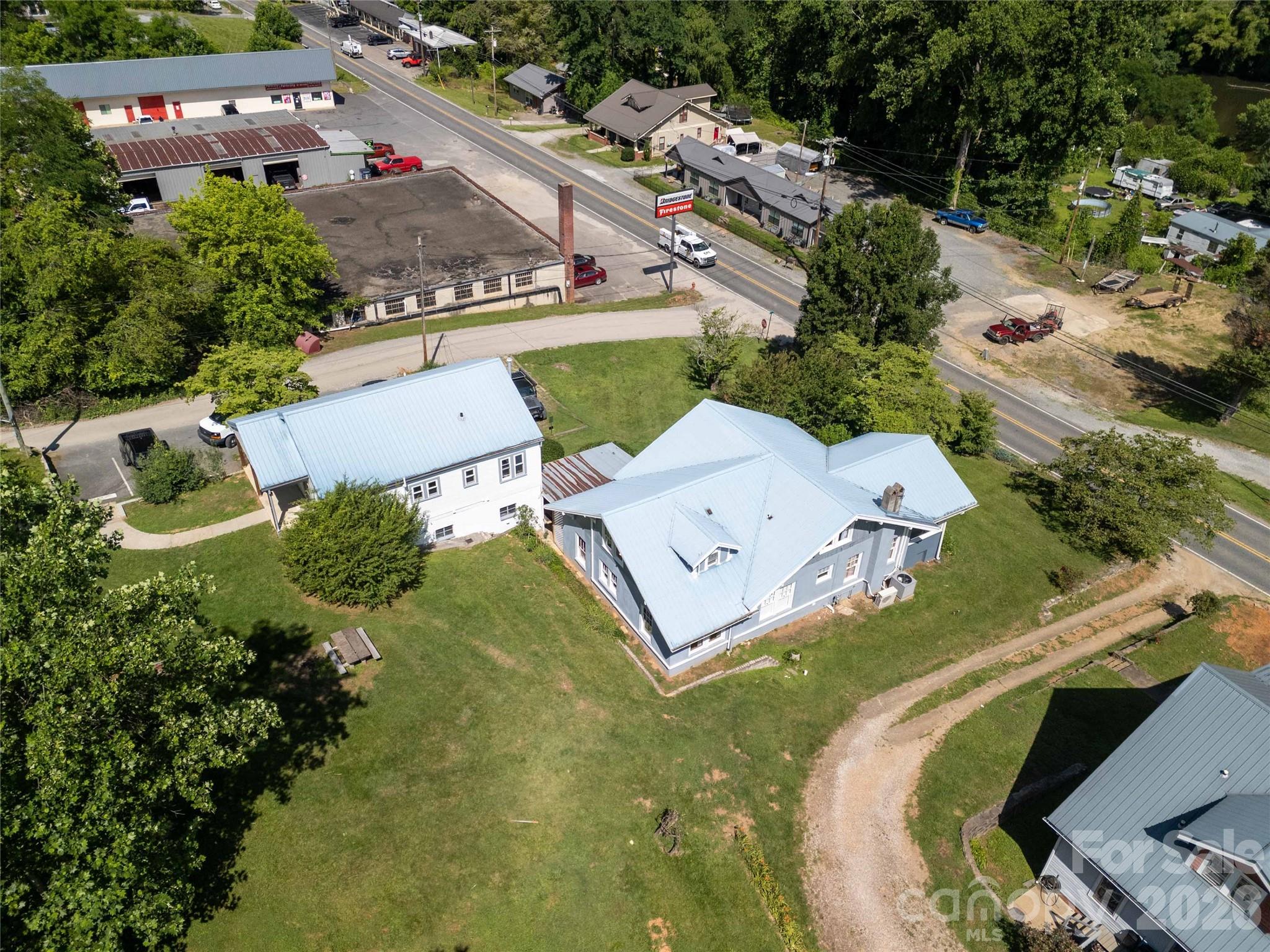 800 Main Street Bryson City, NC 28713 - Photo 5 of 42