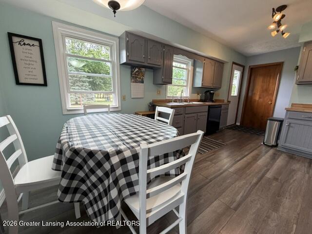9230 West Howe Road Eagle, MI 48822 - Photo 9 of 29 IMG_5040