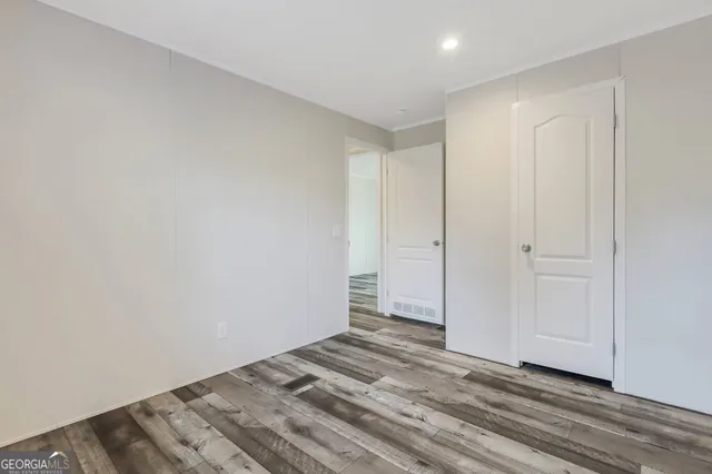 a view of empty room