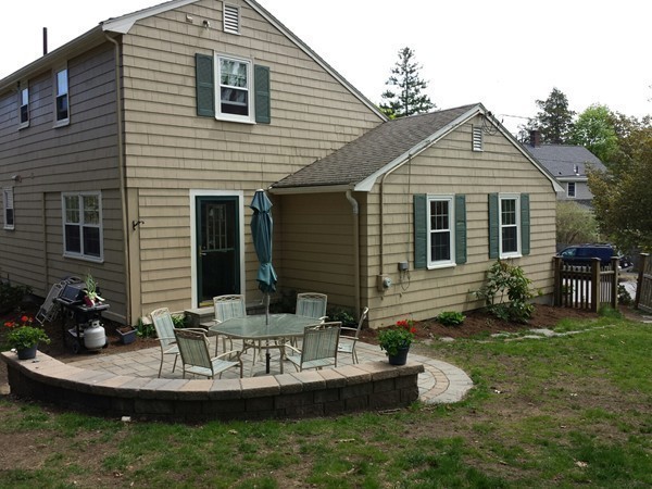 9 Grosvenor Road Needham, MA 02492 - Photo 18 of 21 Gallery Image 18