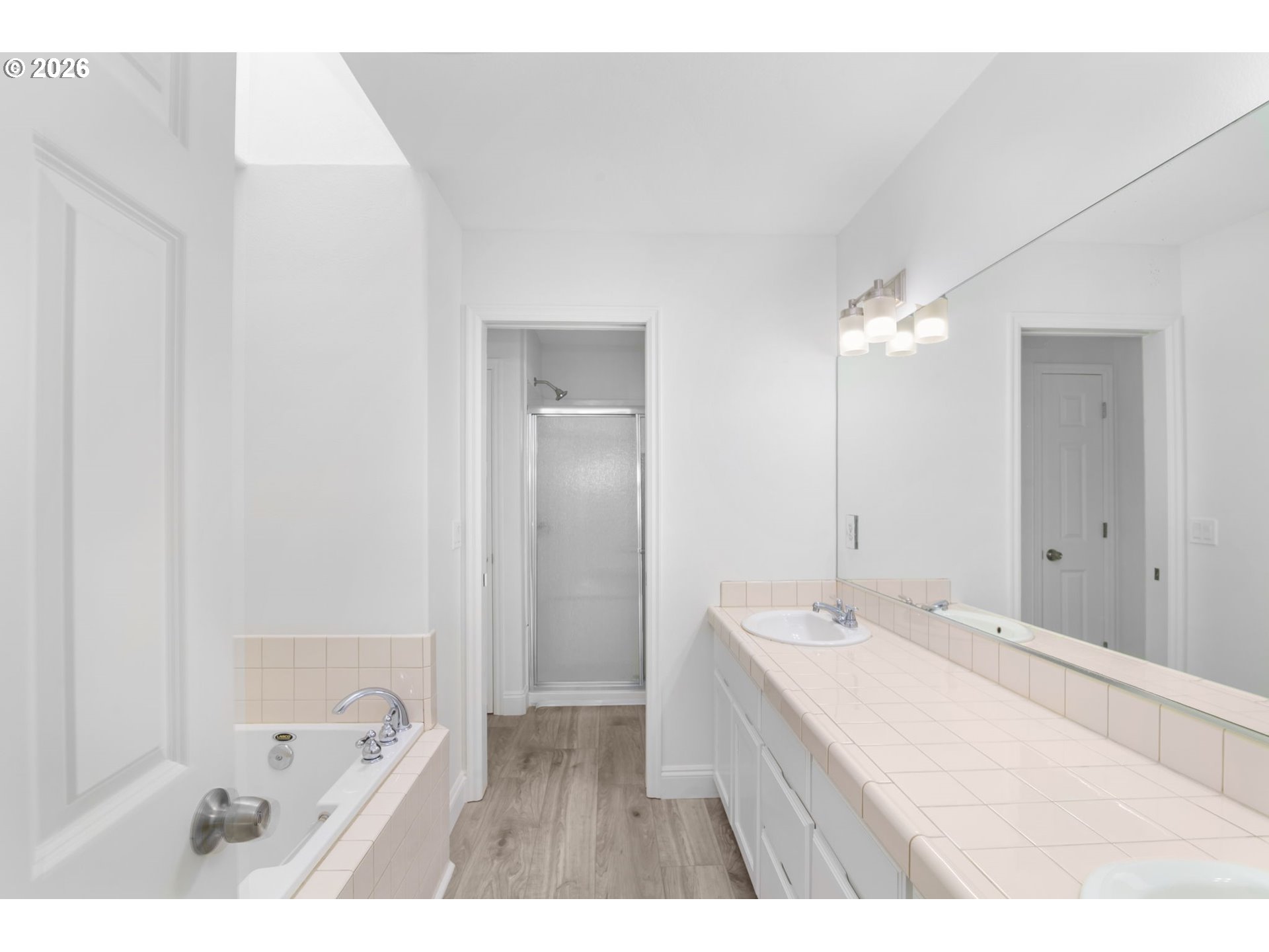 18556 Southwest Muirfield Street Beaverton, OR 97003 - Photo 16 of 23 Bathroom, Attached