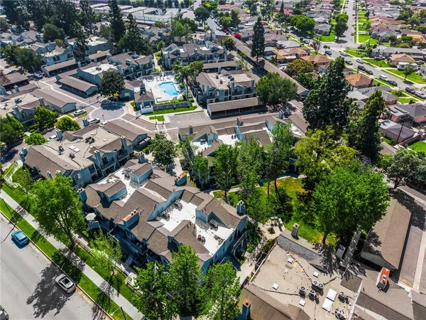 $529,000 | 7304 Quill Drive, Unit 182, Downey, CA 90242