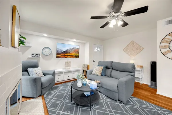 $529,000 | 7304 Quill Drive, Unit 182, Downey, CA 90242