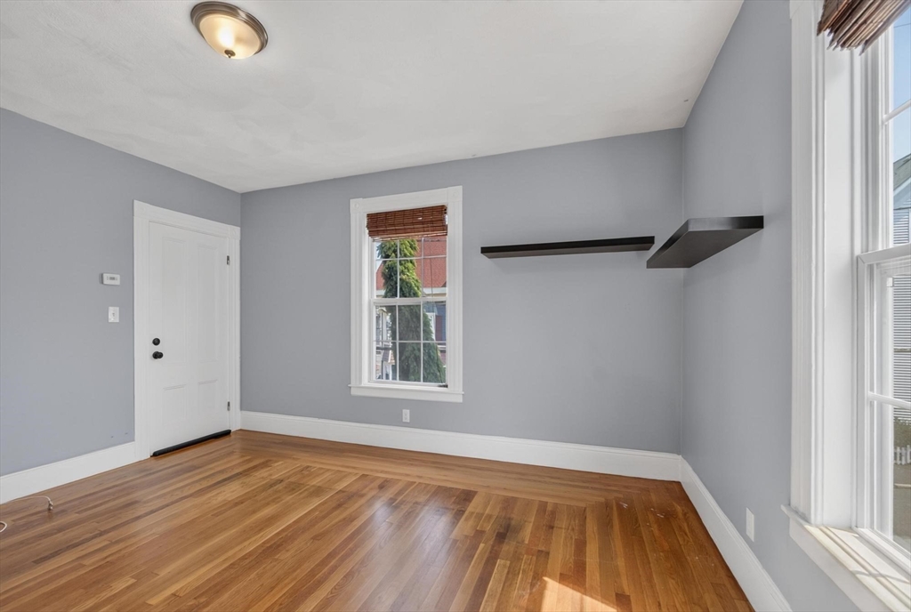 32 Arthur Street, Unit 2 Beverly, MA 01915 - Photo 20 of 36
