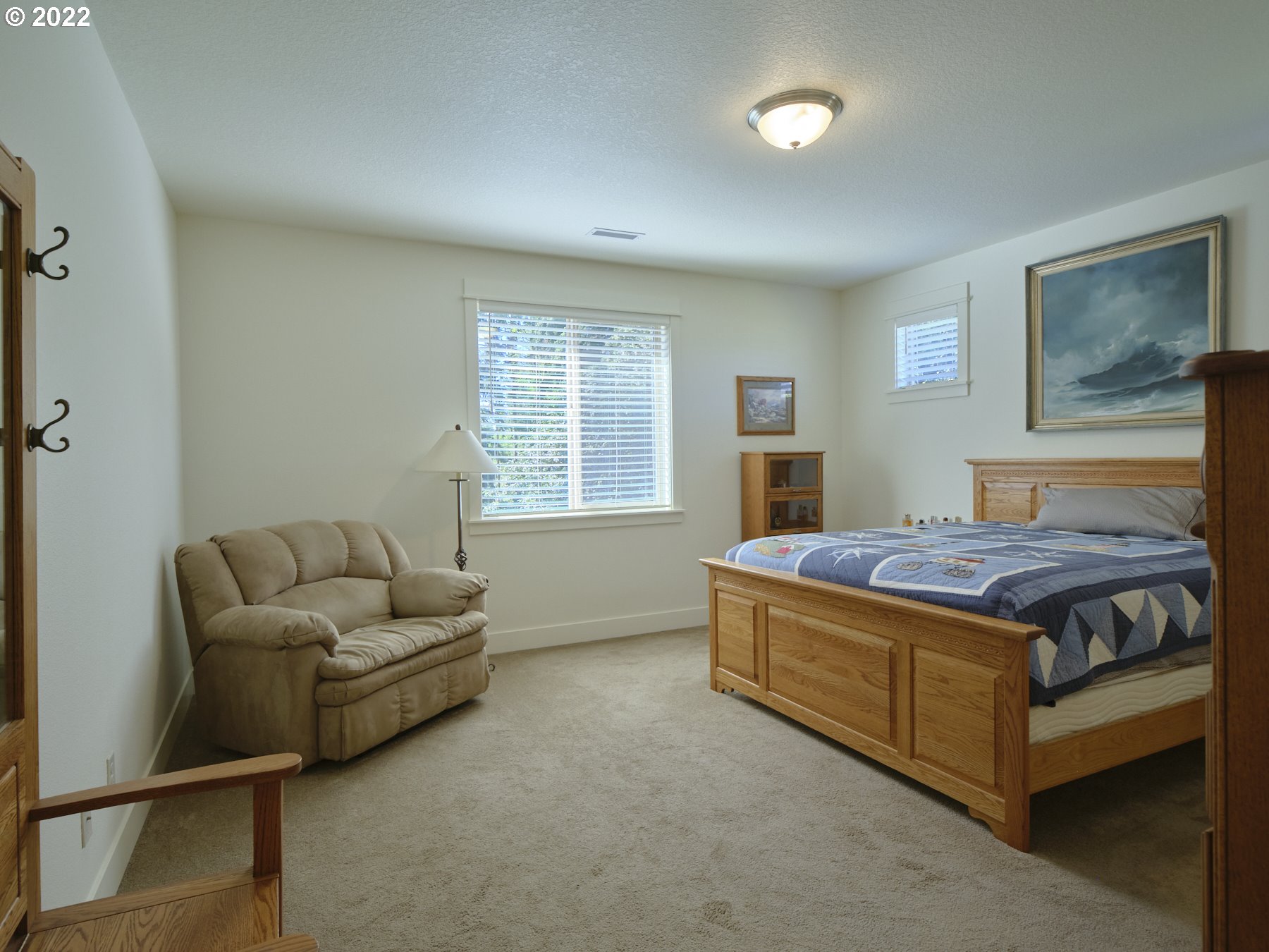 4911 South 19th Street Ridgefield, WA 98642 - Photo 18 of 26 a living room with furniture and a window