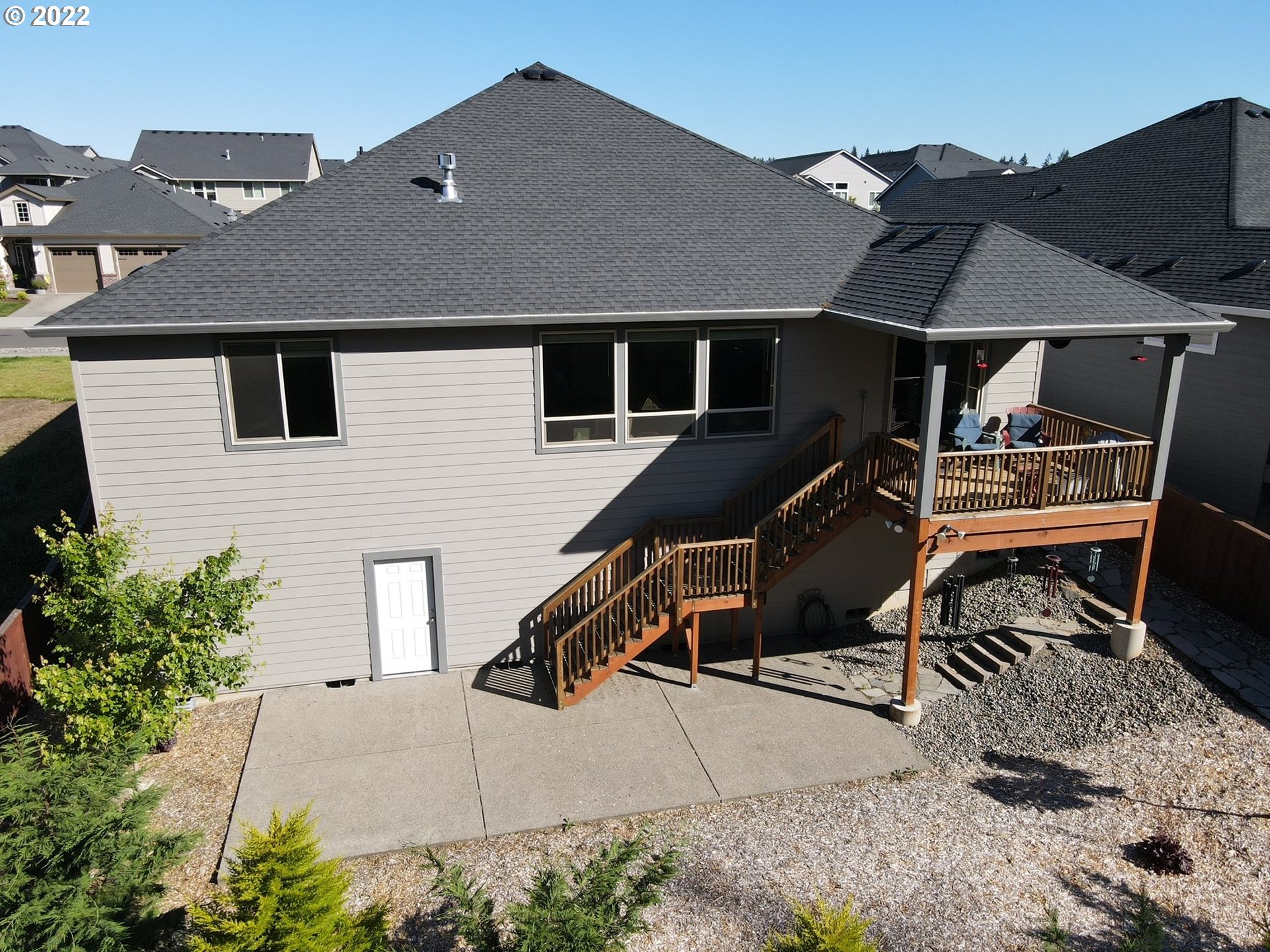 4911 South 19th Street Ridgefield, WA 98642 - Photo 4 of 26 a house that has a tree in it