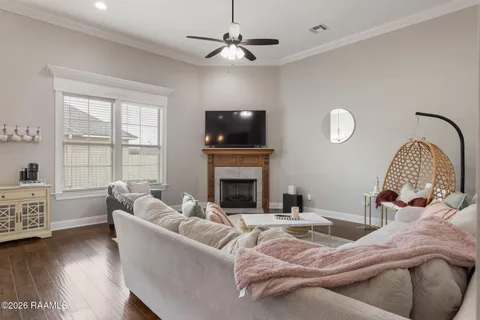 $289,000 | 227 Tall Oaks Lane, Youngsville, LA 70592
