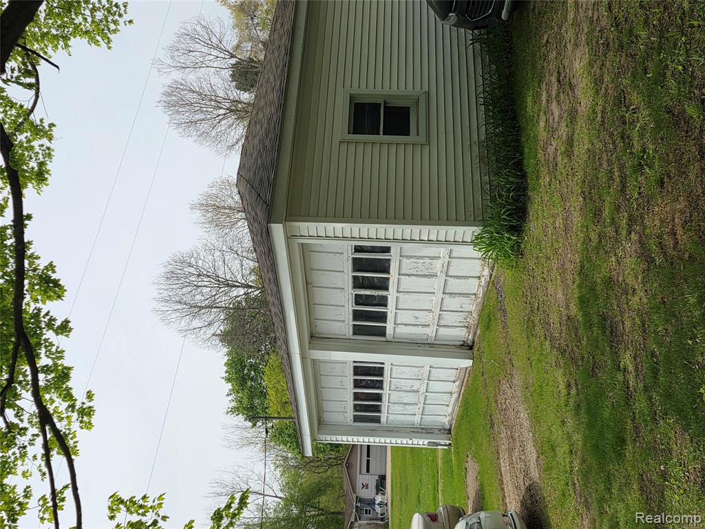 403 East Road Holly, MI 48442 - Photo 13 of 22