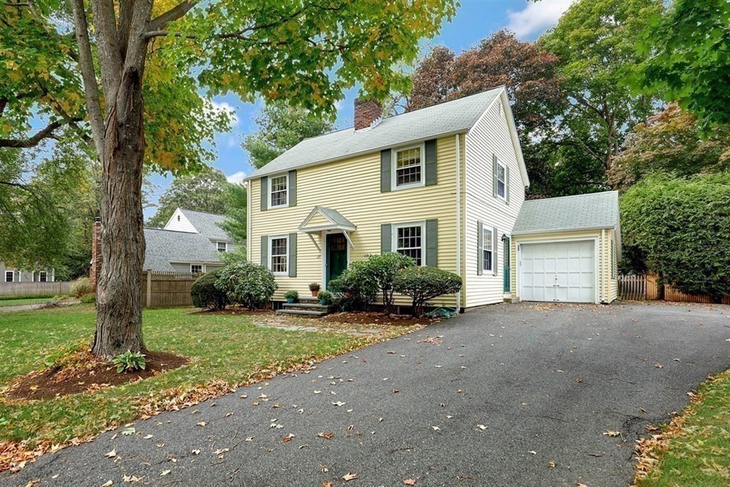 20 Chesterton Road Wellesley, MA 02481 - Photo 3 of 31 a view of a house with backyard and a tree