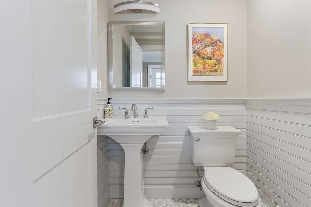 16 Downey Street, Unit 16 Watertown, MA 02472 - Photo 25 of 37