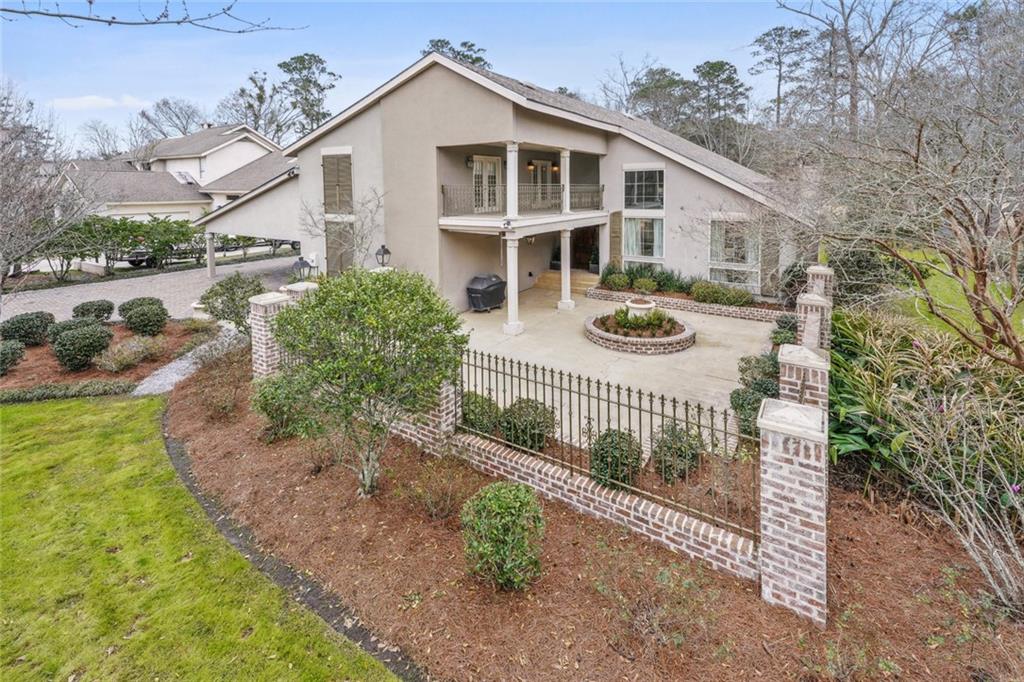 815 Bocage Lane Mandeville, LA 70471 - Photo 4 of 40