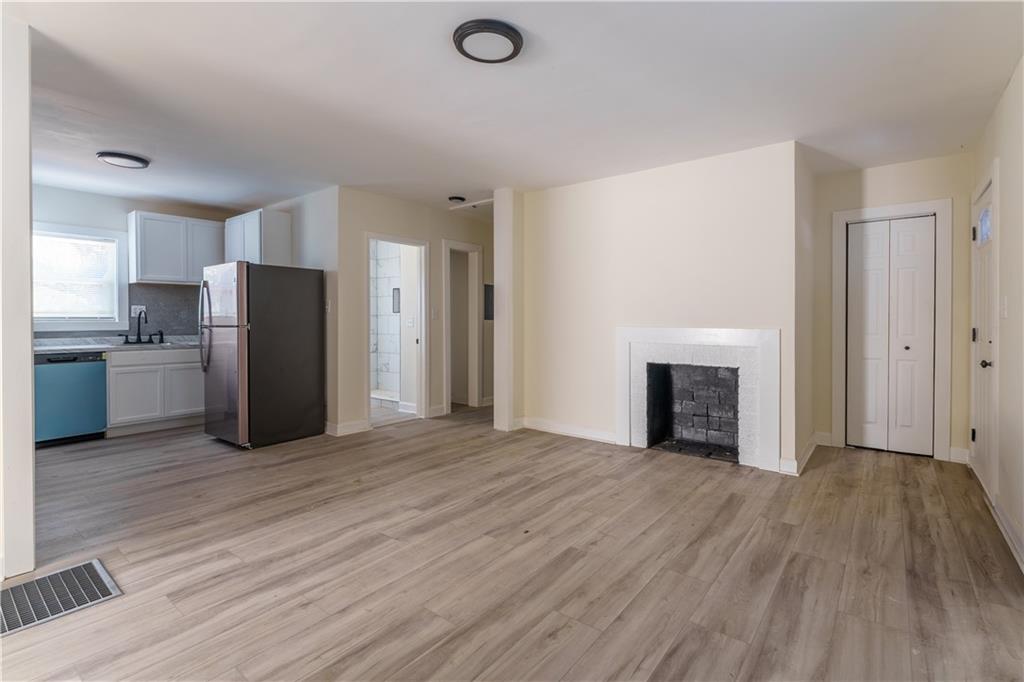 1365 Campbellton Road Southwest Atlanta, GA 30310 - Photo 6 of 36