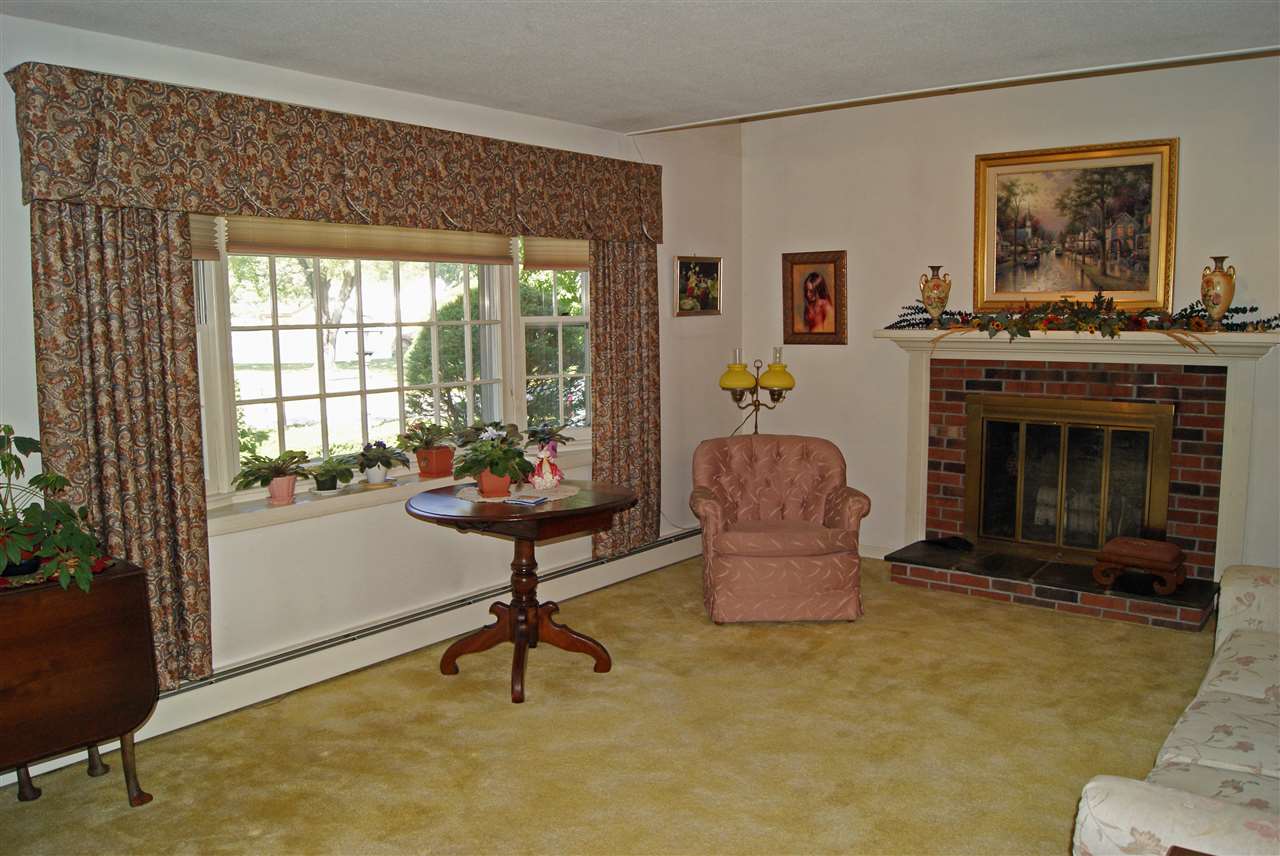 12 Greenbriar Road Keene, NH 03431 - Photo 4 of 10 Gallery Image 4