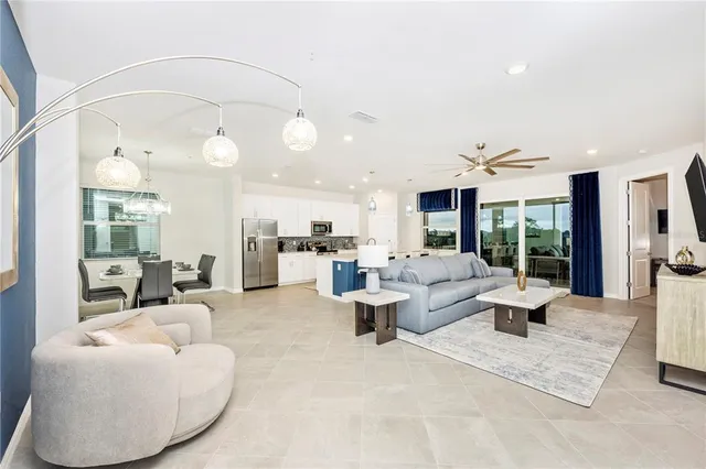 $5,000 | 17560 Boracay Court, Unit 201, Venice, FL 34293