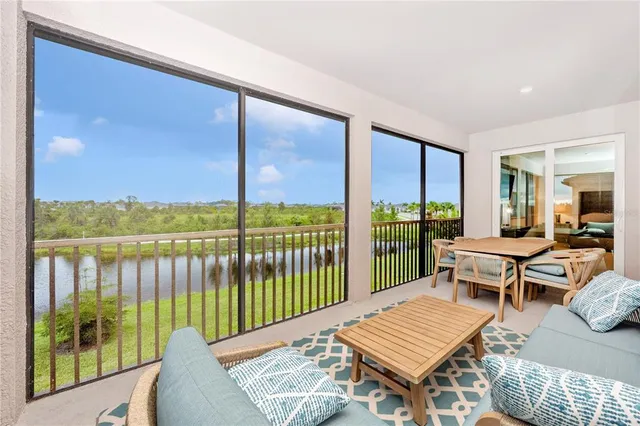 $5,000 | 17560 Boracay Court, Unit 201, Venice, FL 34293