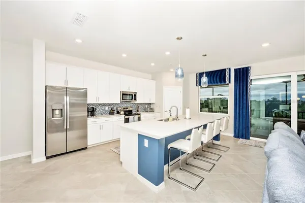 $5,000 | 17560 Boracay Court, Unit 201, Venice, FL 34293
