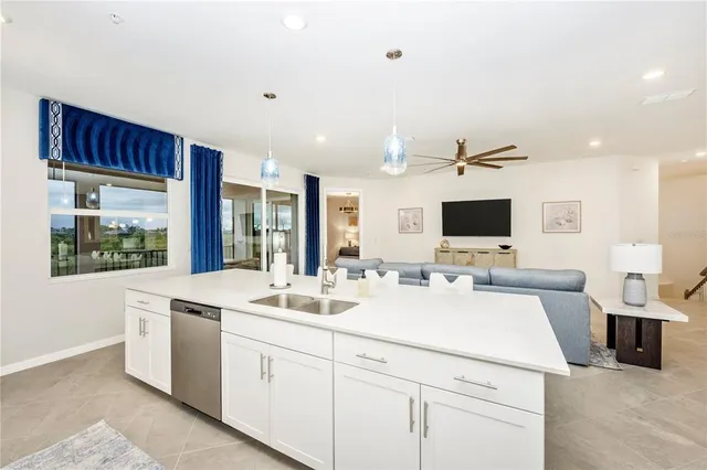 $5,000 | 17560 Boracay Court, Unit 201, Venice, FL 34293