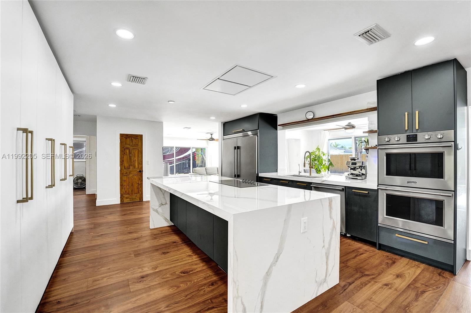 3350 North 40th Street Hollywood, FL 33021 - Photo 18 of 100