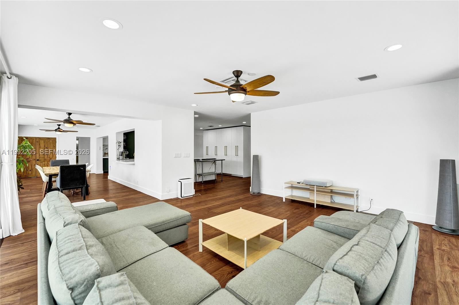 3350 North 40th Street Hollywood, FL 33021 - Photo 40 of 100 a living room with furniture and a rug