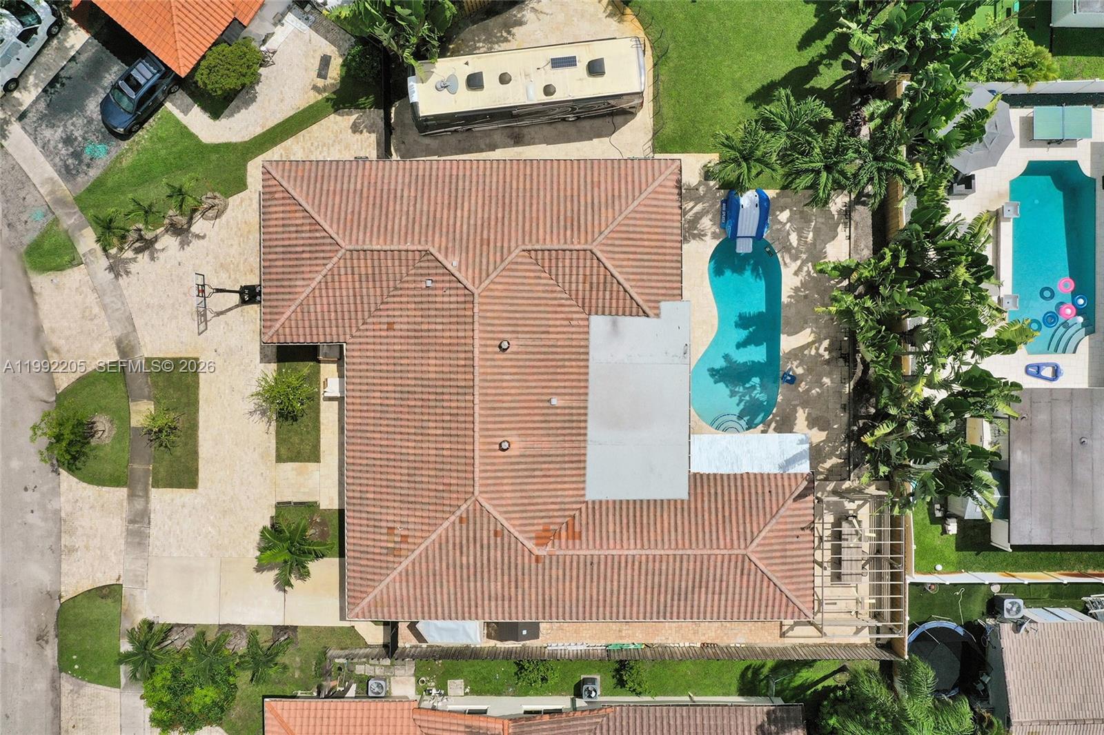 3350 North 40th Street Hollywood, FL 33021 - Photo 9 of 100 an aerial view of a house