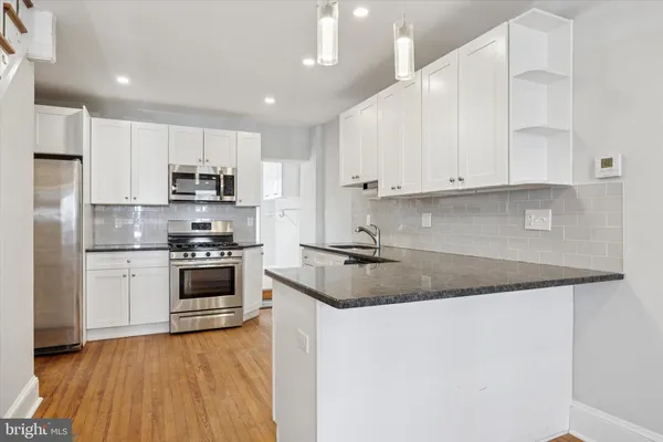 $429,900 | 135 East Street, Philadelphia, PA 19127