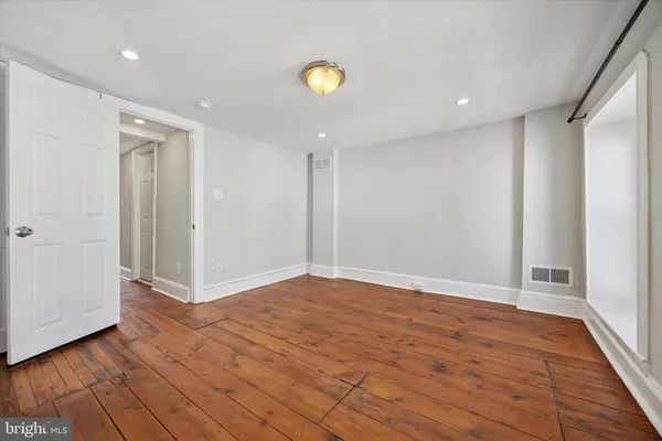 $429,900 | 135 East Street, Philadelphia, PA 19127