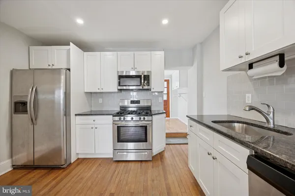 $429,900 | 135 East Street, Philadelphia, PA 19127