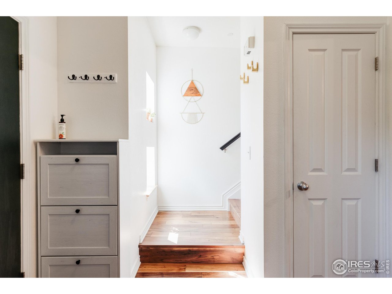 3739 Ridgeway Street Boulder, CO 80301 - Photo 6 of 16 a view of an entryway
