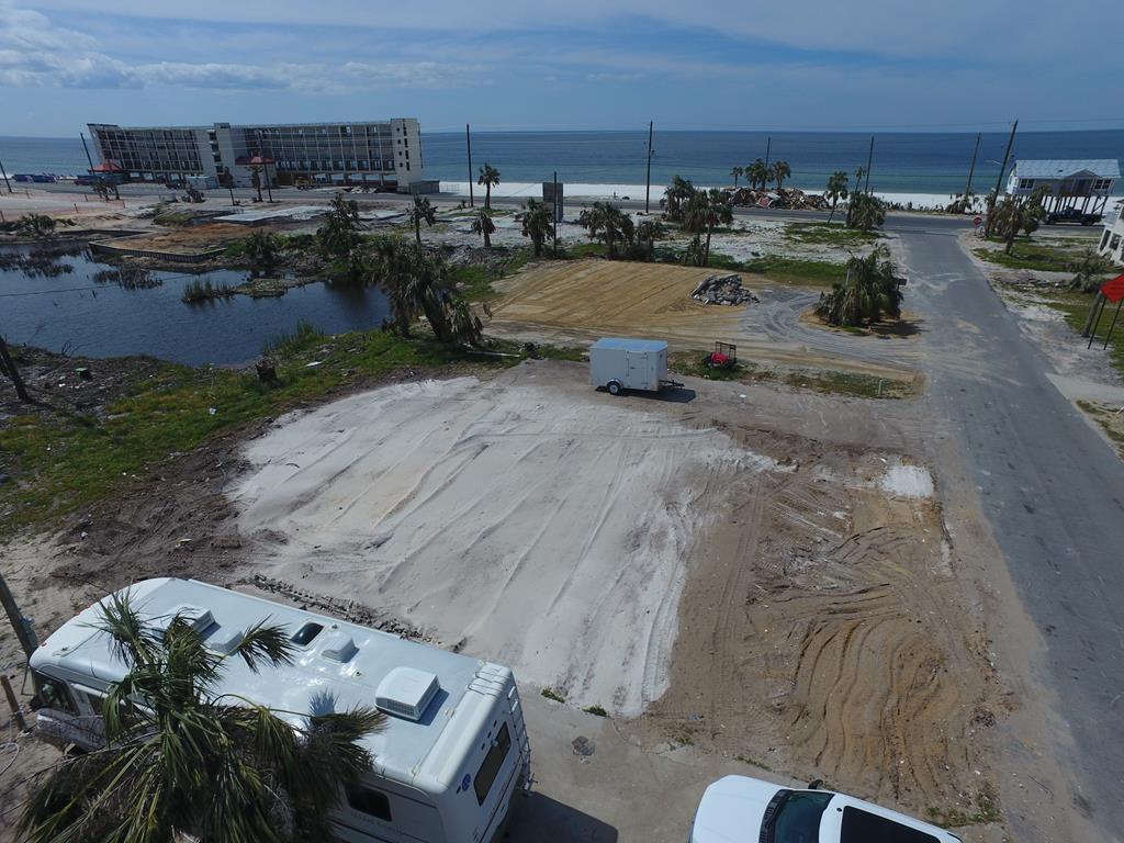 104 19th Street Port St. Joe, FL 32456 - Photo 4 of 17