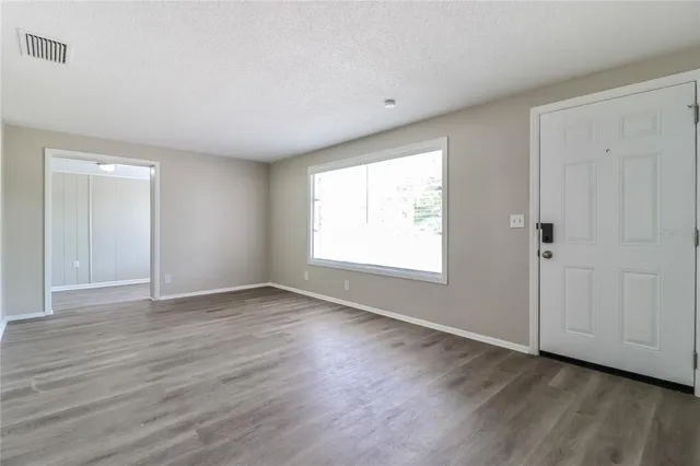 $1,695 | 3914 Deleuil Avenue, Tampa, FL 33610