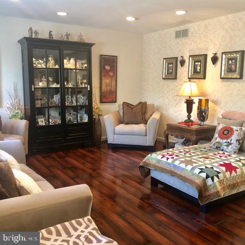 856 Anthony Road Atco, NJ 08004 - Photo 9 of 45 Gallery Image 9