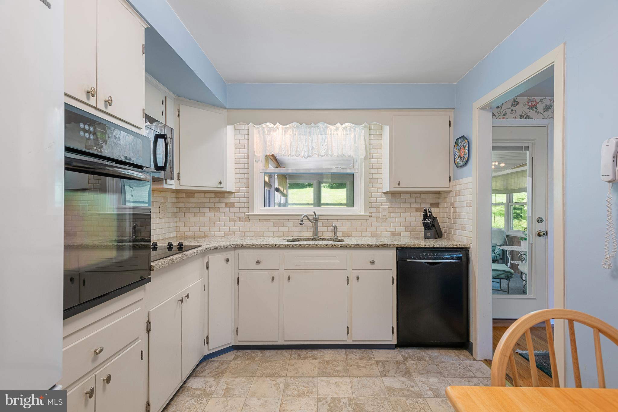 592 Bob White Road Wayne, PA 19087 - Photo 12 of 30