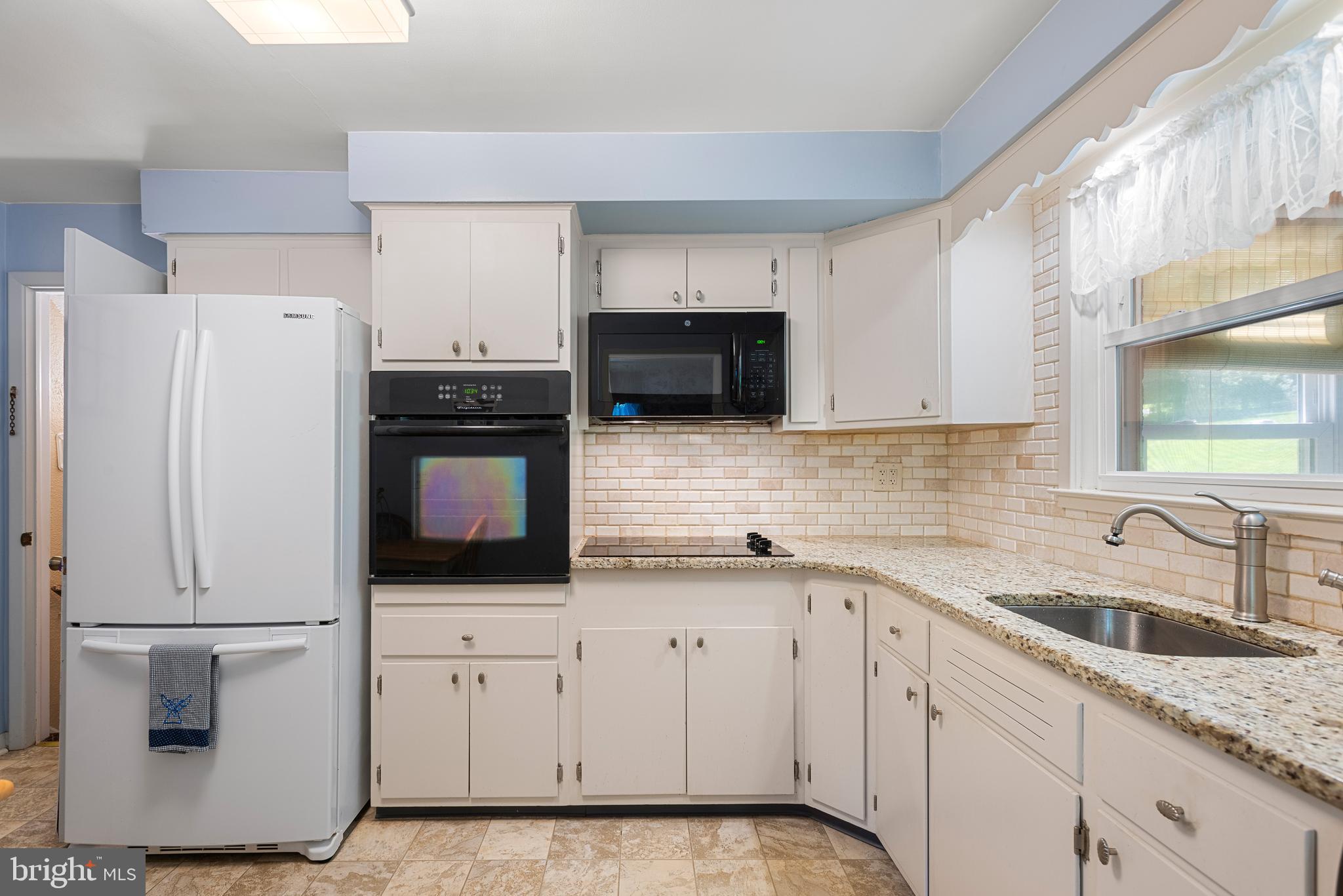 592 Bob White Road Wayne, PA 19087 - Photo 9 of 30