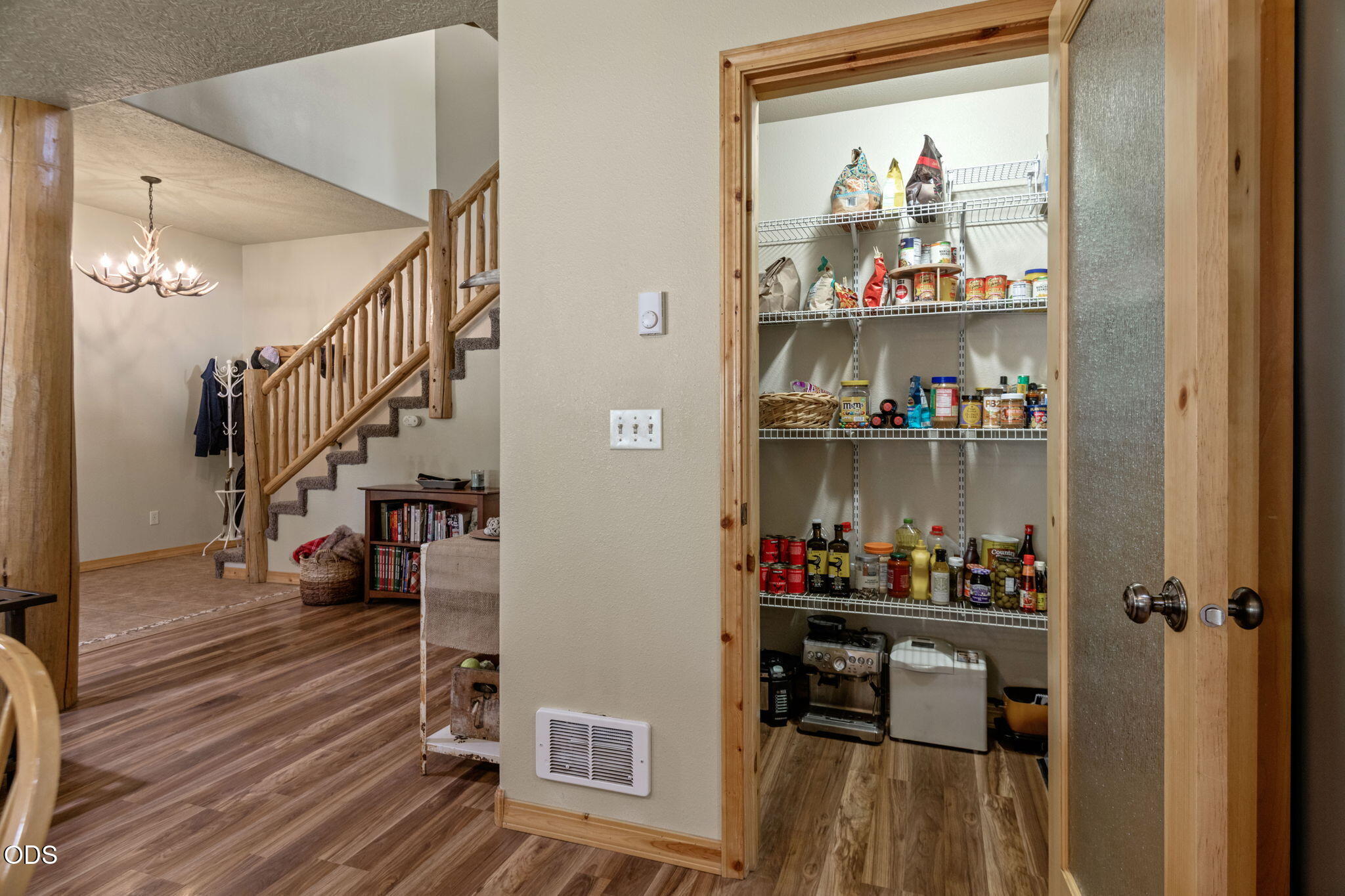 17521 Forked Horn Road Sisters, OR 97759 - Photo 15 of 58