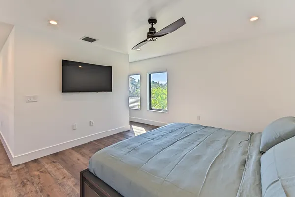 $4,500 | 1955 Northeast 4th Street, Unit # 2, Deerfield Beach, FL 33441