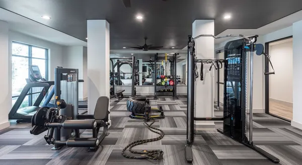 $2,110 | 1505 Oliver Street, Unit 511, Houston, TX 77007