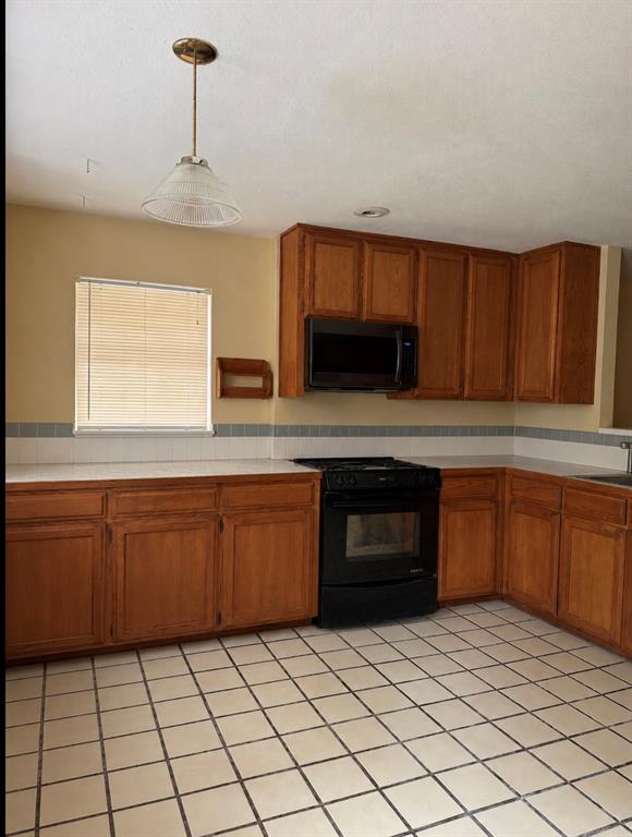 921 Sportsman Park Road Azle, TX 76020 - Photo 6 of 16 This photo has been enhanced using AI technology